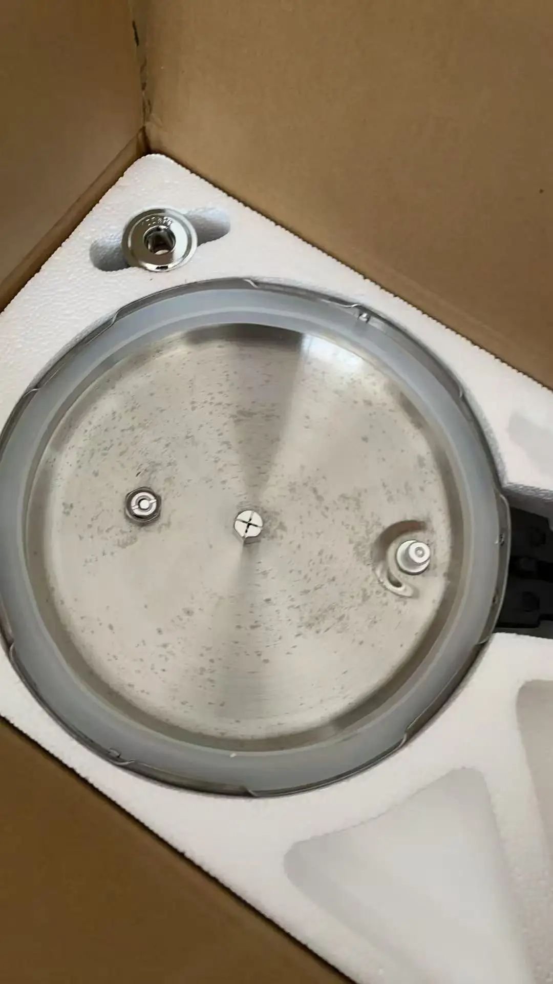 家用不锈钢锅发霉处理