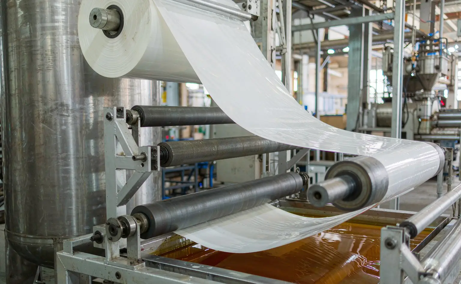 PVC film printing and coating line: the roll printed, adhesive-coated and recombined